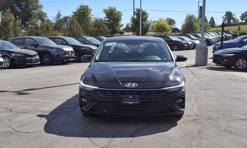 2026 Hyundai Elantra...