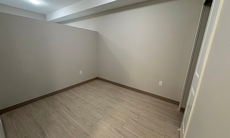One Bedroom Apartmen...