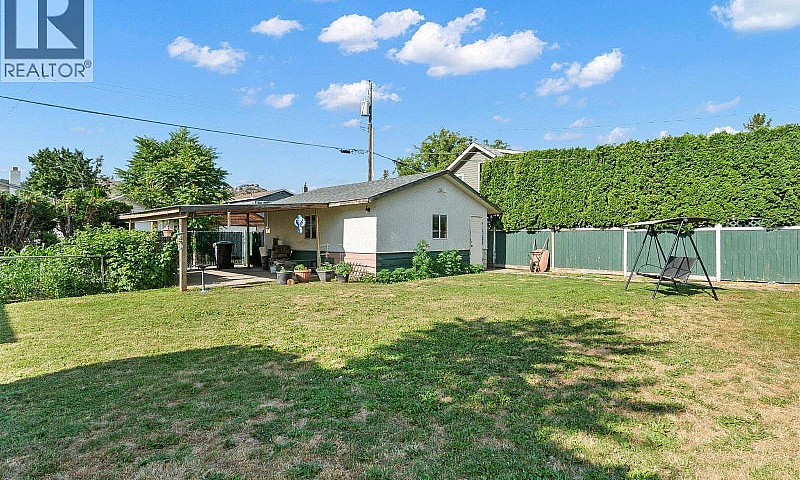 958 Stockwell Avenue...