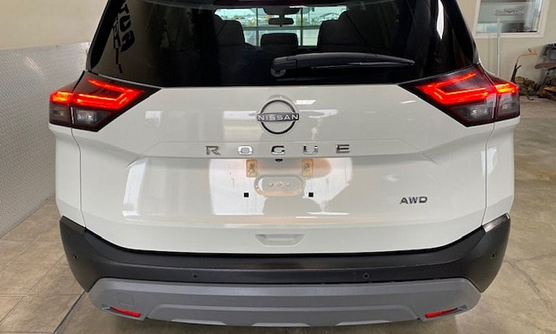 2022 Nissan Rogue Aw...