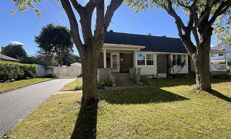 $350,000 - Semi-Deta...