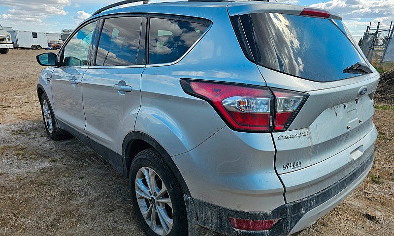 2018 Ford Escape Se ...