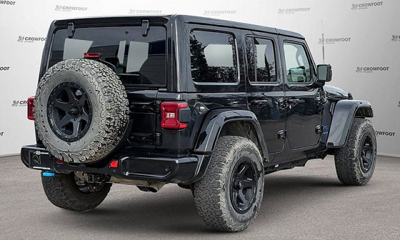 2021 Jeep Wrangler 4...