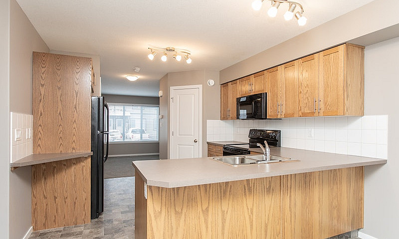 3 Bedroom Townhouse ...