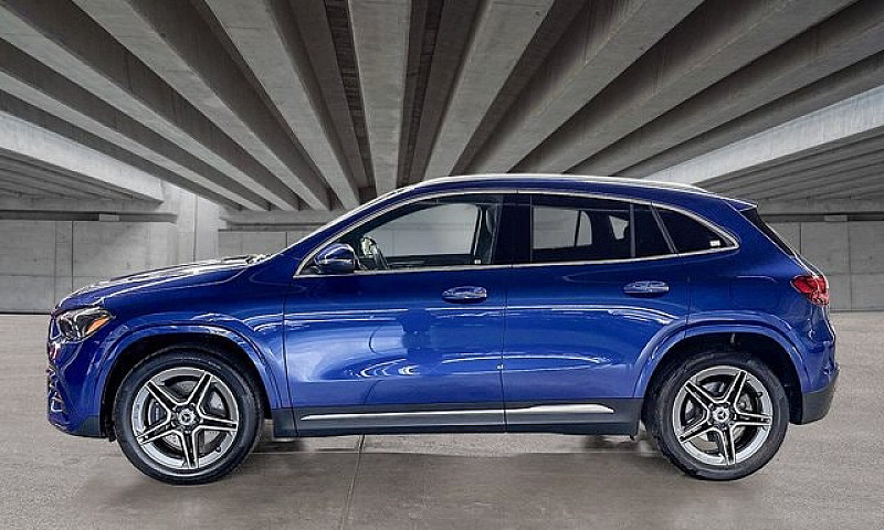 2025 Mercedes-Benz G...
