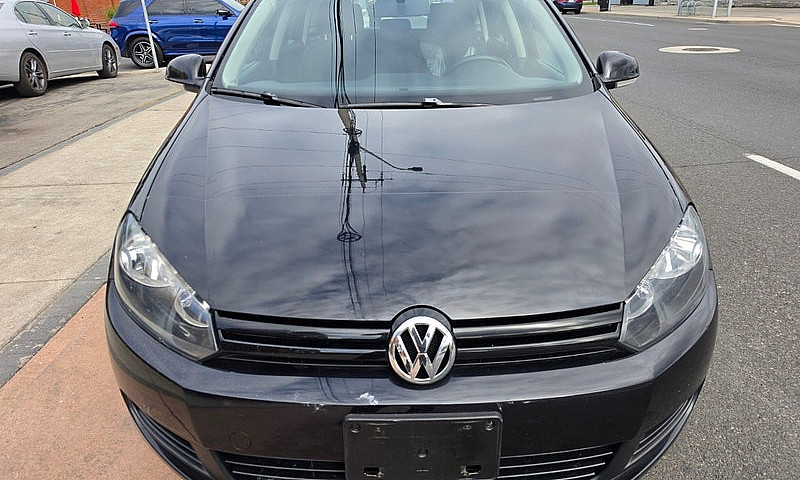 2014 Volkswagen Golf...