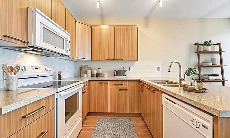 Chestermere Townhome...