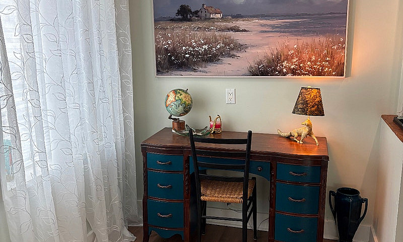 Cottage Style Home F...