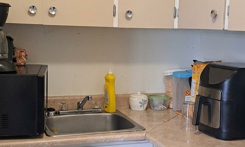 One Bedroom Apartmen...