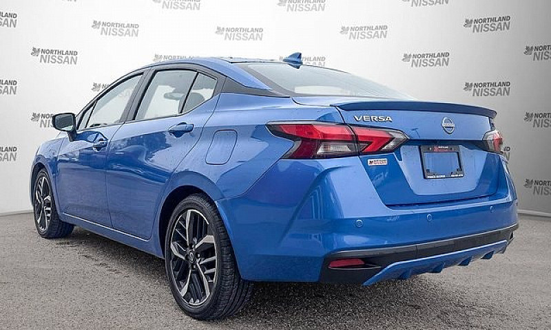 2023 Nissan Versa Sr...