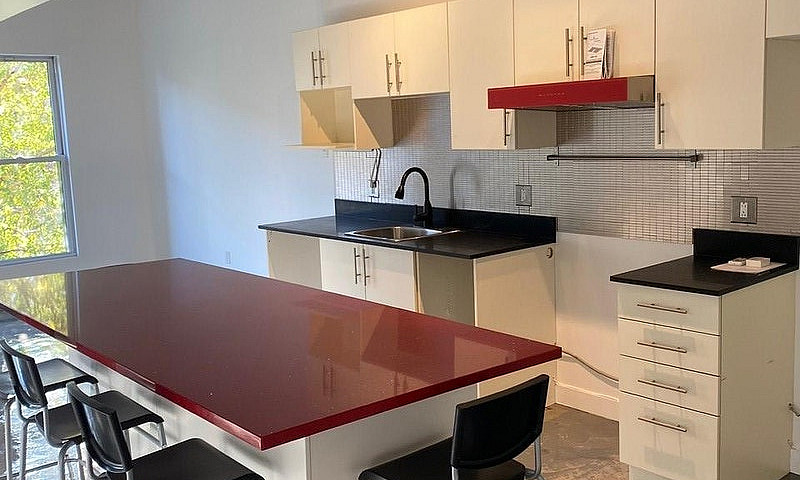 Condo3.1/2 Stationne...