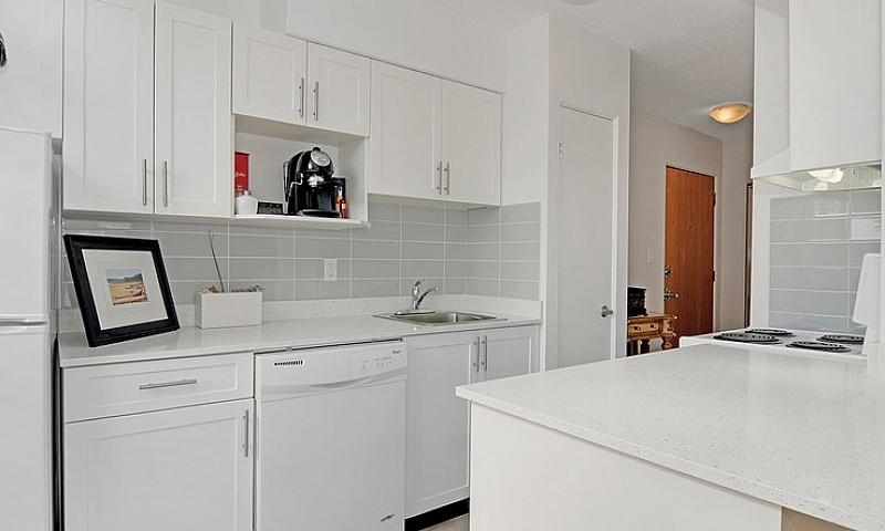 Breakers - 1 Bedroom...