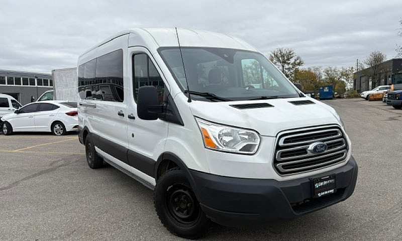 2019 Ford Transit T-...
