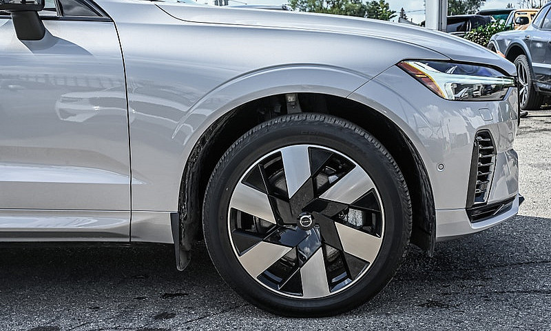 2025 Volvo Xc60 Plug...