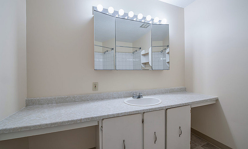 The Best 2 Bedroom I...