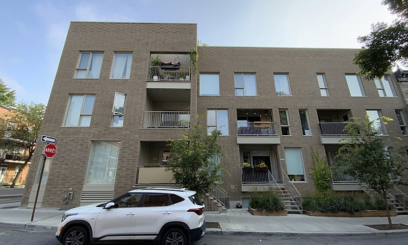 587 500$ - Condo À V...