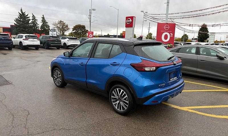 2024 Nissan Kicks Sv...