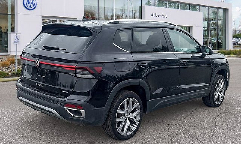 2025 Volkswagen Taos...