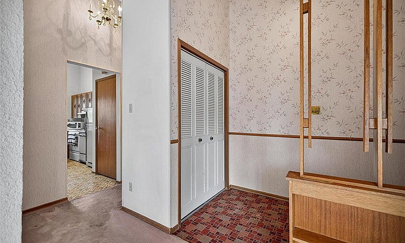 55 Kingshead Close W...