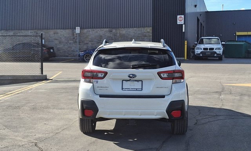 2020 Subaru Crosstre...