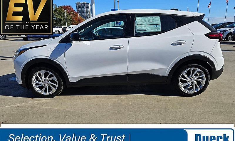 2027 Chevrolet Bolt ...