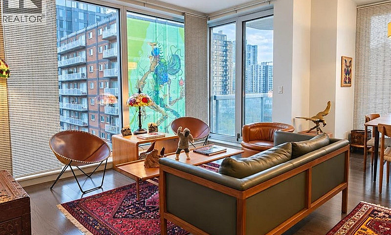 500, 817 15 Avenue S...