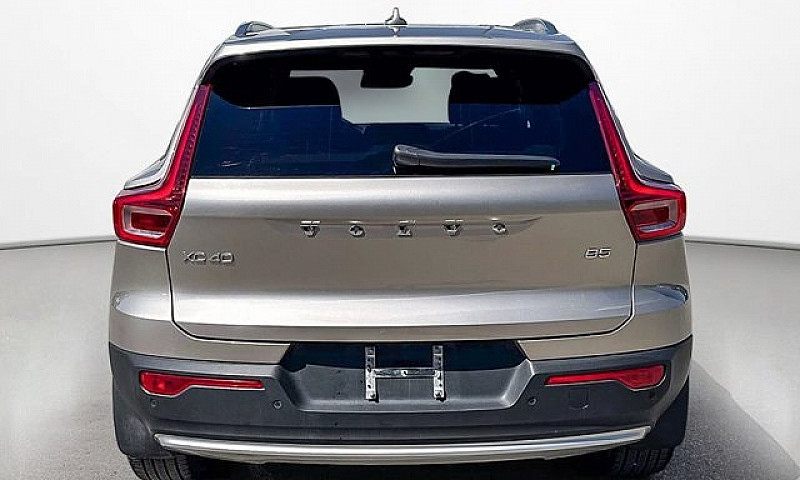 2024 Volvo Xc40 Ulti...