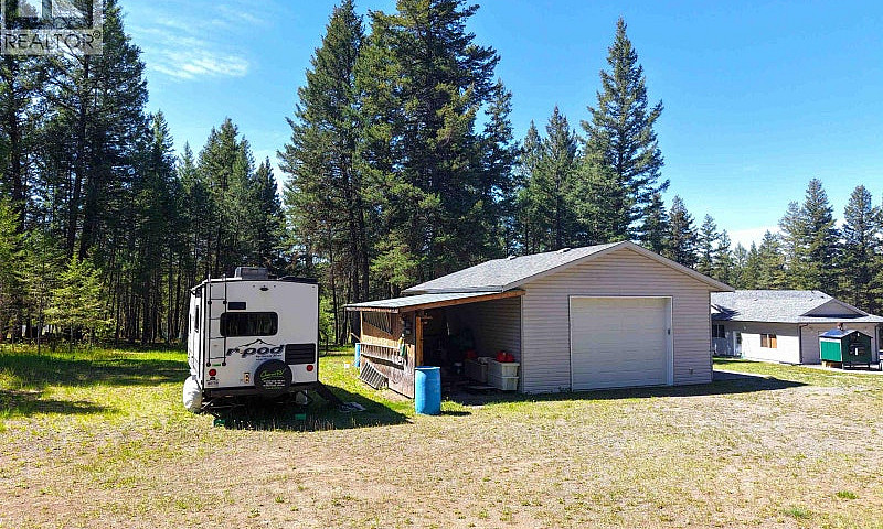 3629 S Cariboo 97 Hi...