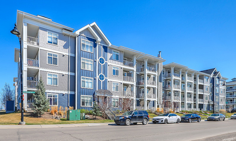 Luxury Corner Unit |...