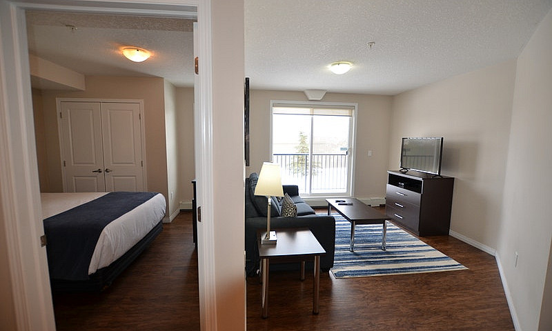 Eaglemont Manor - Be...