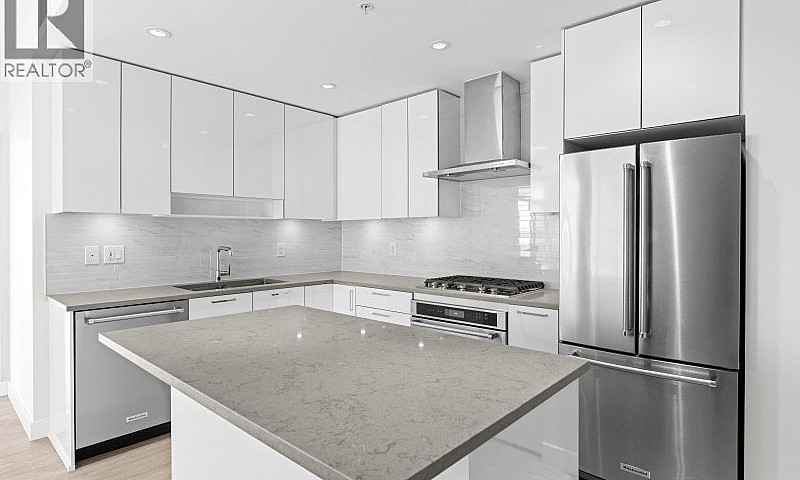 3905 1788 Gilmore Av...