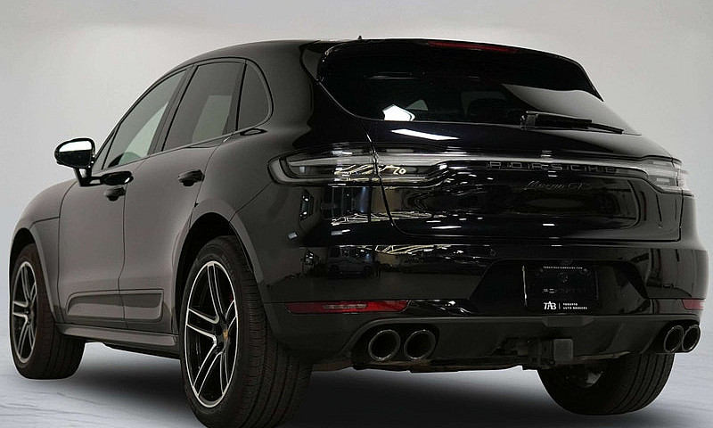 2021 Porsche Macan G...