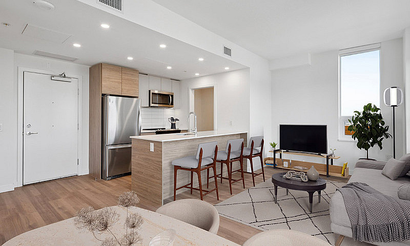 Urban 1 Bedroom Apar...