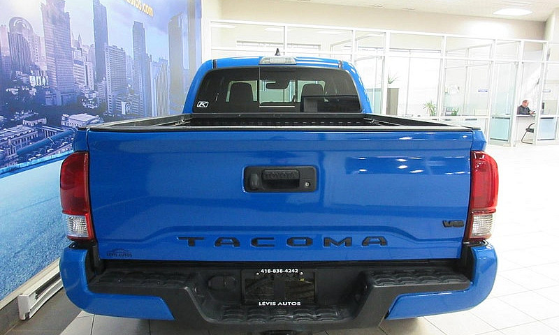 Toyota Tacoma 2021 T...