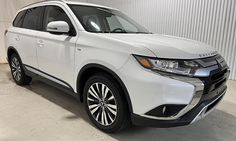 Mitsubishi Outlander...