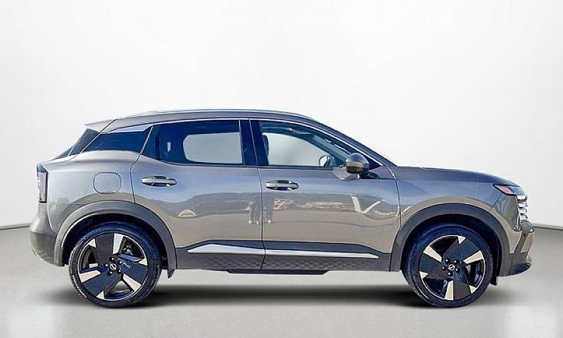 2025 Nissan Kicks Sr...