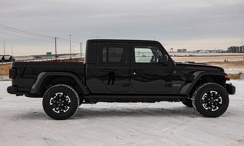 2026 Jeep Gladiator ...