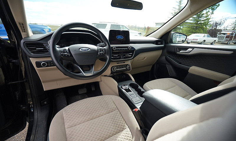 2020 Ford Escape Se...