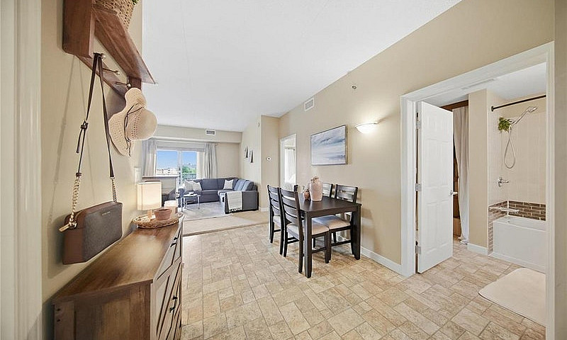 404 100 Creek Bend R...