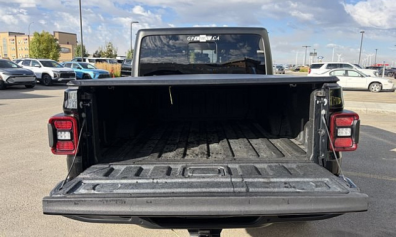 2022 Jeep Gladiator ...
