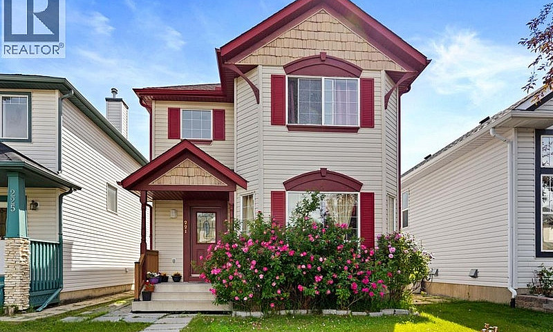 221 Tarington Close ...