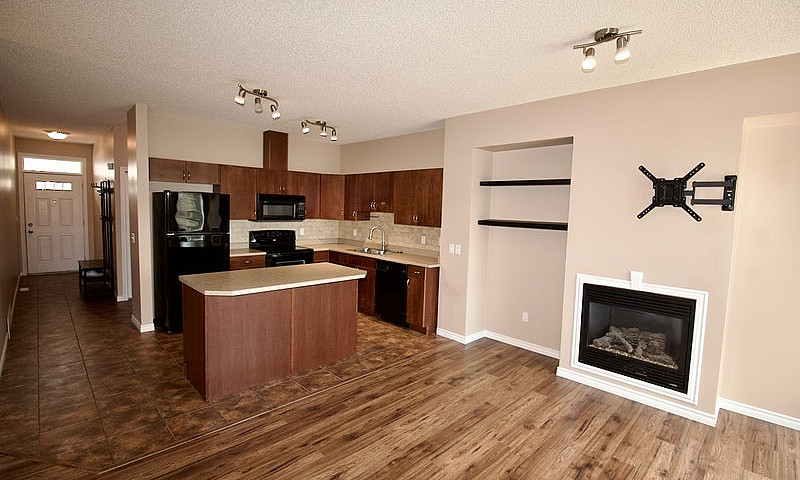 Silver Berry 2 Bed 2...
