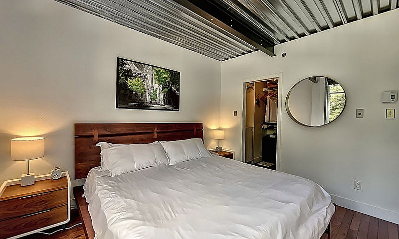 345 678$ - Condo À V...