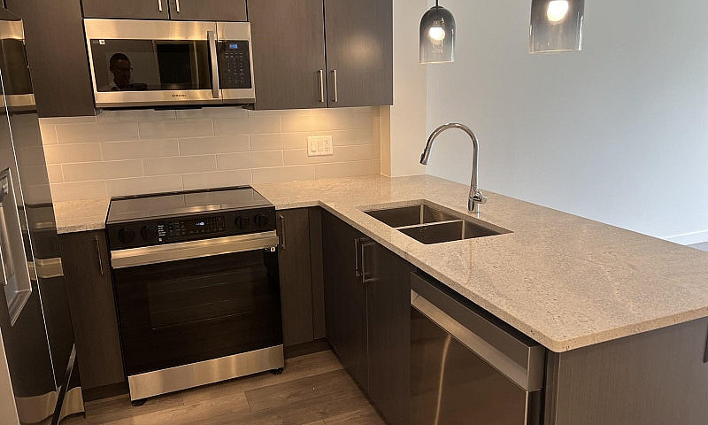 307 Apartment-5504 B...