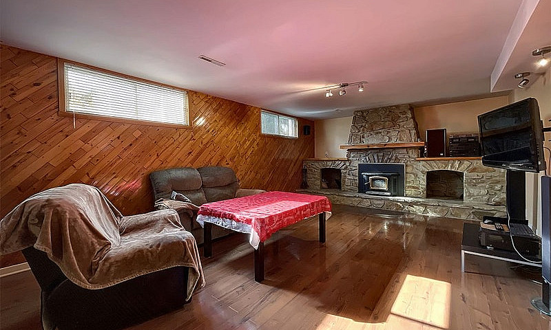 $618,000 - Bungalow ...