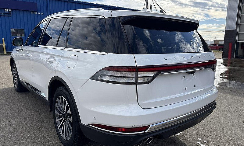 2023 Lincoln Aviator...