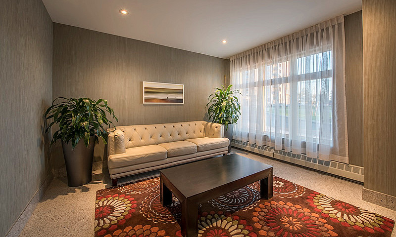 Beautiful 1 Bedroom ...