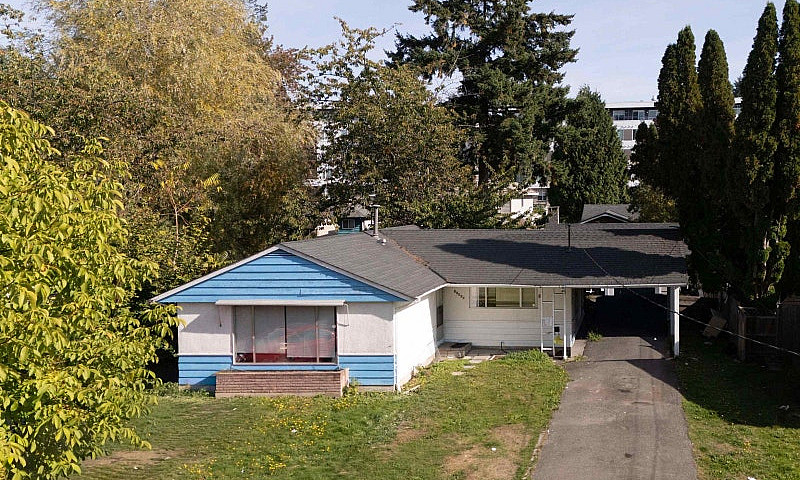 10468 138 Street Sur...