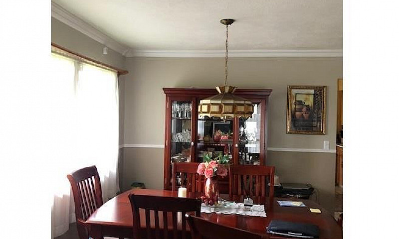9018 151 Street Surr...