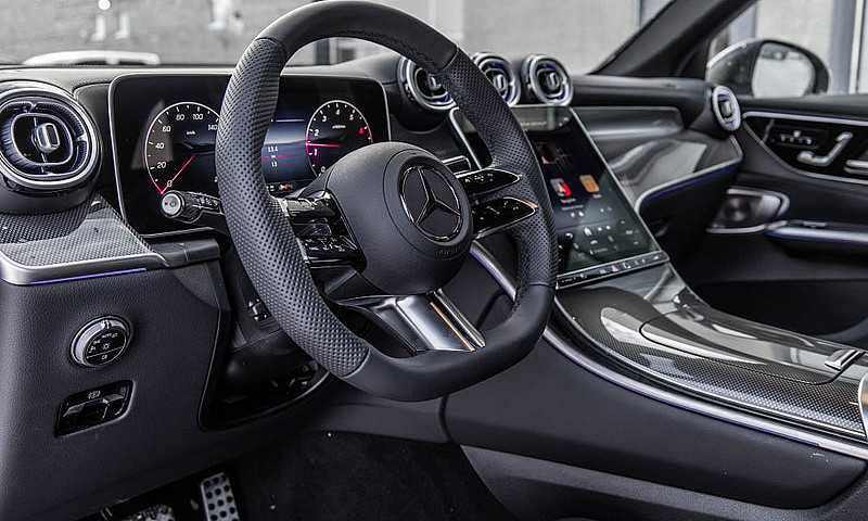 2026 Mercedes-Benz G...